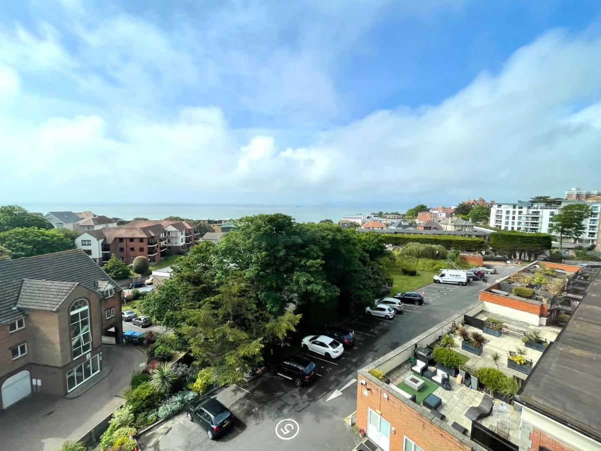 Sea View Family Stay By Beach Gym & Parking บอร์นมัธ ภายนอก รูปภาพ
